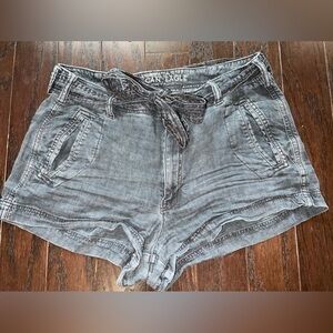 American Eagle Hi Rise Shorts